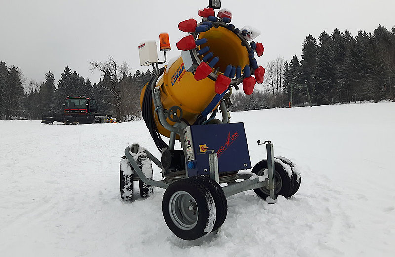 Schneekanone - Skifahren im Bayerwald